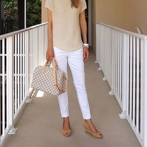 Meet your Posher, Layla